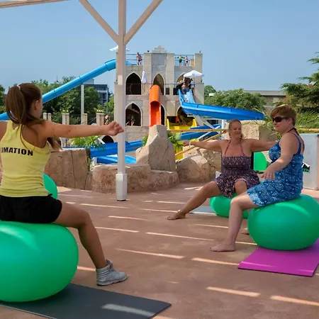 Evrika Club אתר נופש 4*