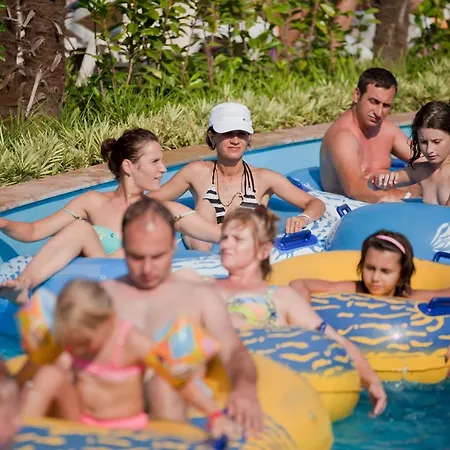 Evrika Club אתר נופש 4*