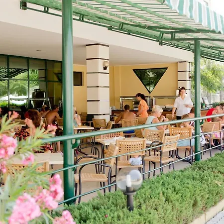 Evrika Club אתר נופש 4*