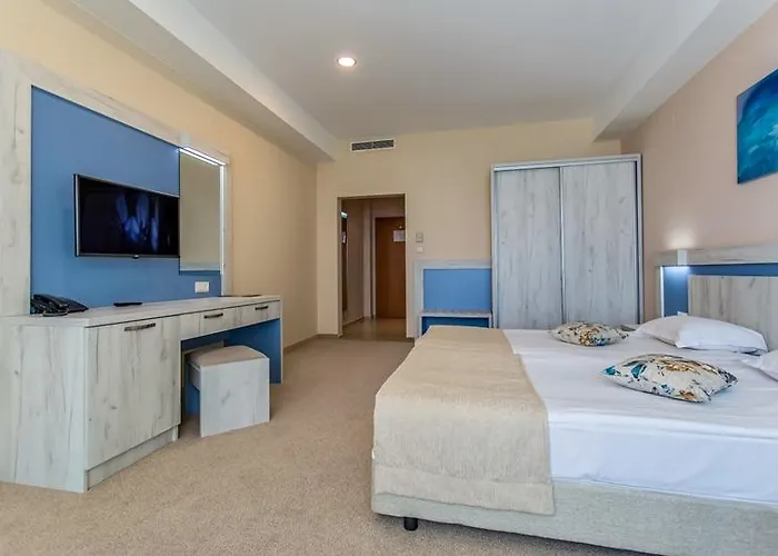 Rezort Evrika Club 4*