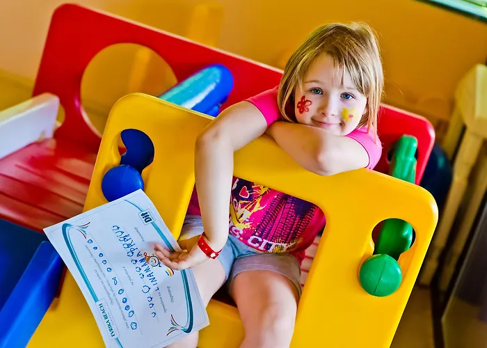 Evrika Club Rezort 4*