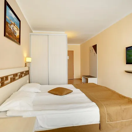 Evrika Club Napospart