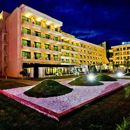 Evrika Club Station touristique 4*