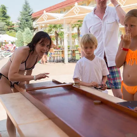 Evrika Club Resort 4*