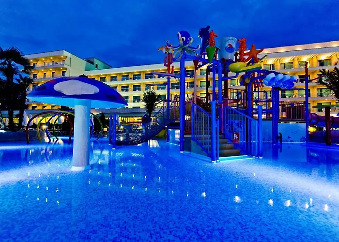 Semesteranläggning (resort) Evrika Club Slăntjev Brjag